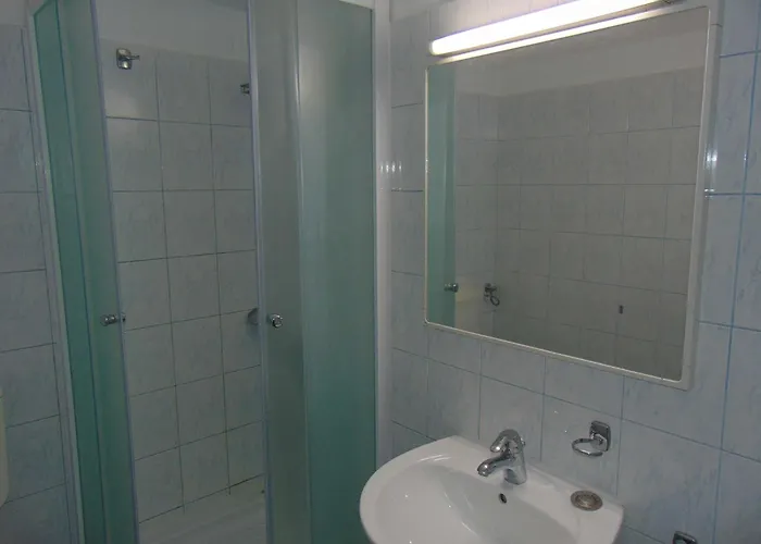 Apartament Elelu - One-bedroom With Terrace *