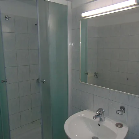 شقة Elelu - One-bedroom With Terrace *